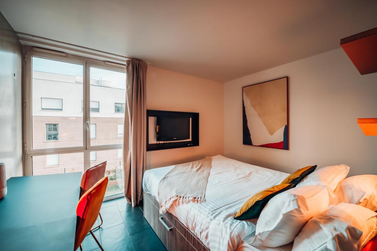 Aparthotel Cowool Cergy Esterno foto